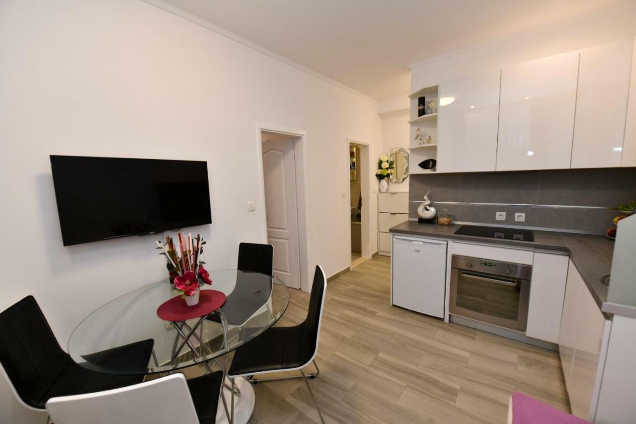Apartment Cecilija Sinj Exterior photo